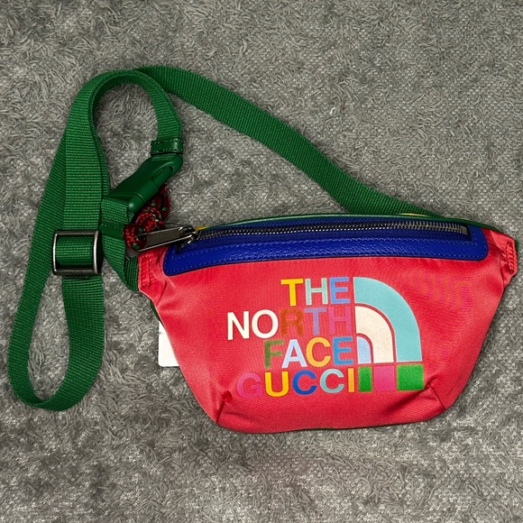 Gucci The North Face X Belt Bag - Picture 2 of 13